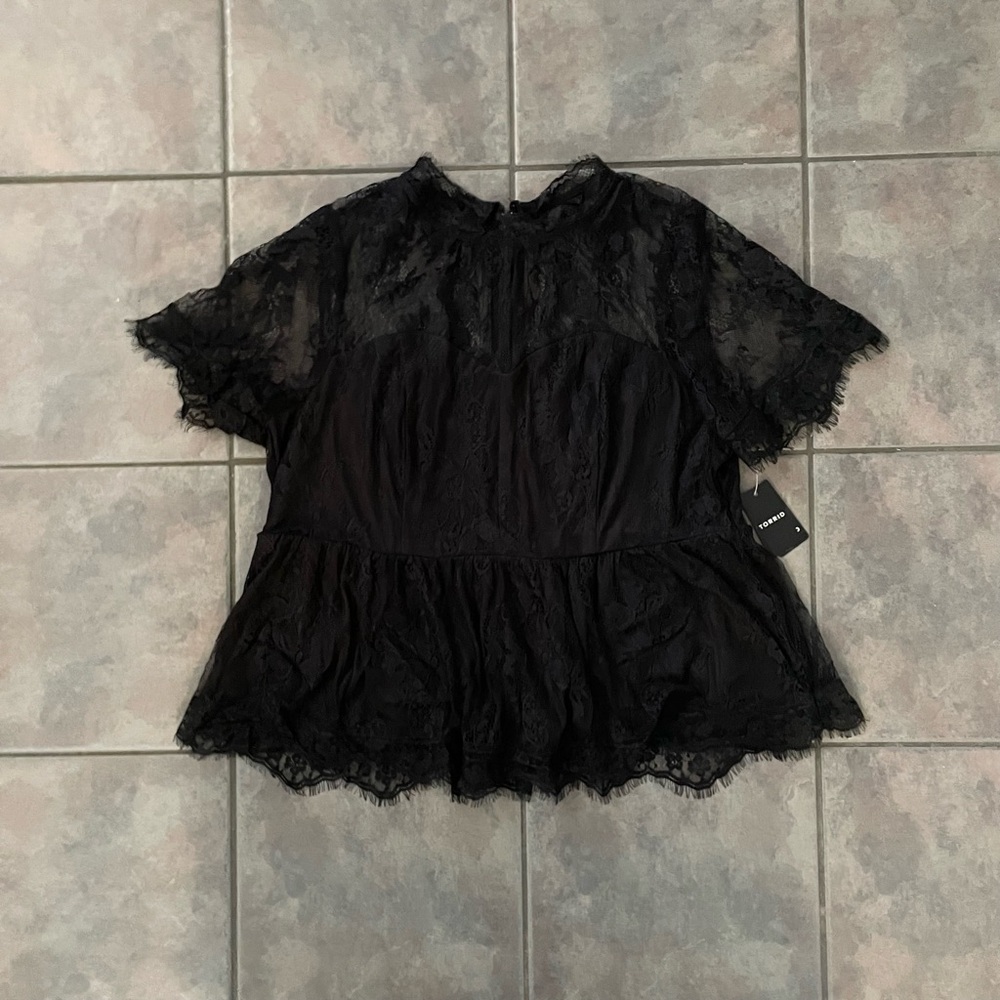 Torrid peplum‎ mock neck short sleeve black lace blouse size 2X NWT